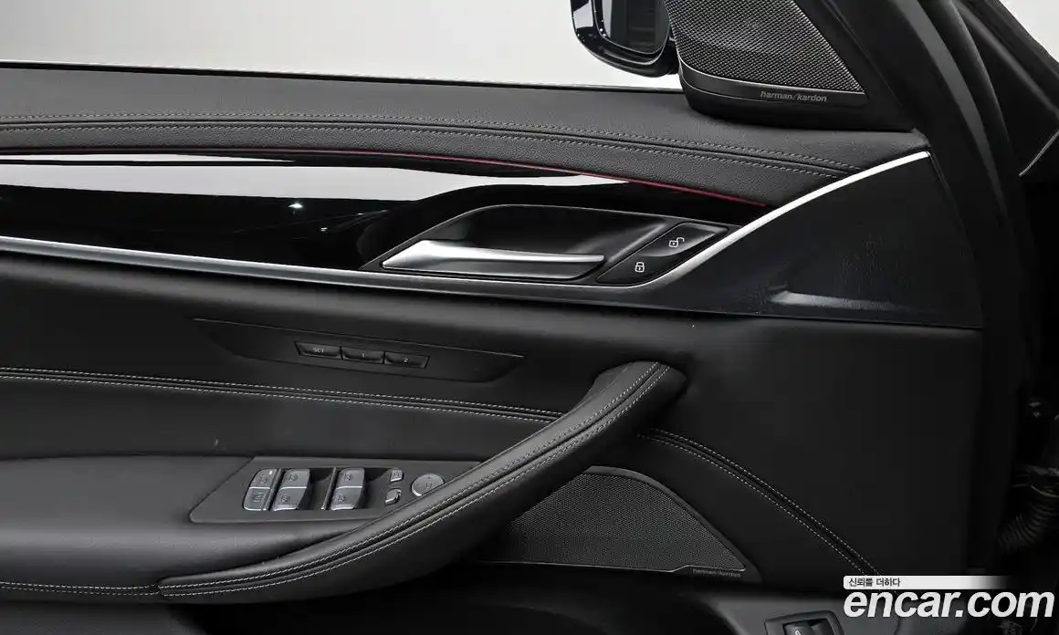 BMW 5-Series 2023 2.0 Автомат в Москве № 189732, фото 8