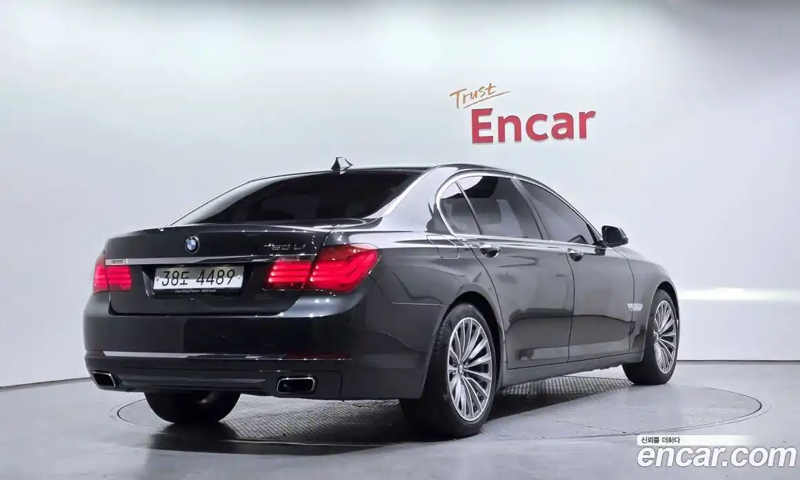 BMW 7-Series 2014 4.4 Автомат в Москве № 192227, фото 13