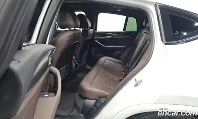 BMW X4 2022 2.0 Автомат в Москве № 192598, миниатюра 2