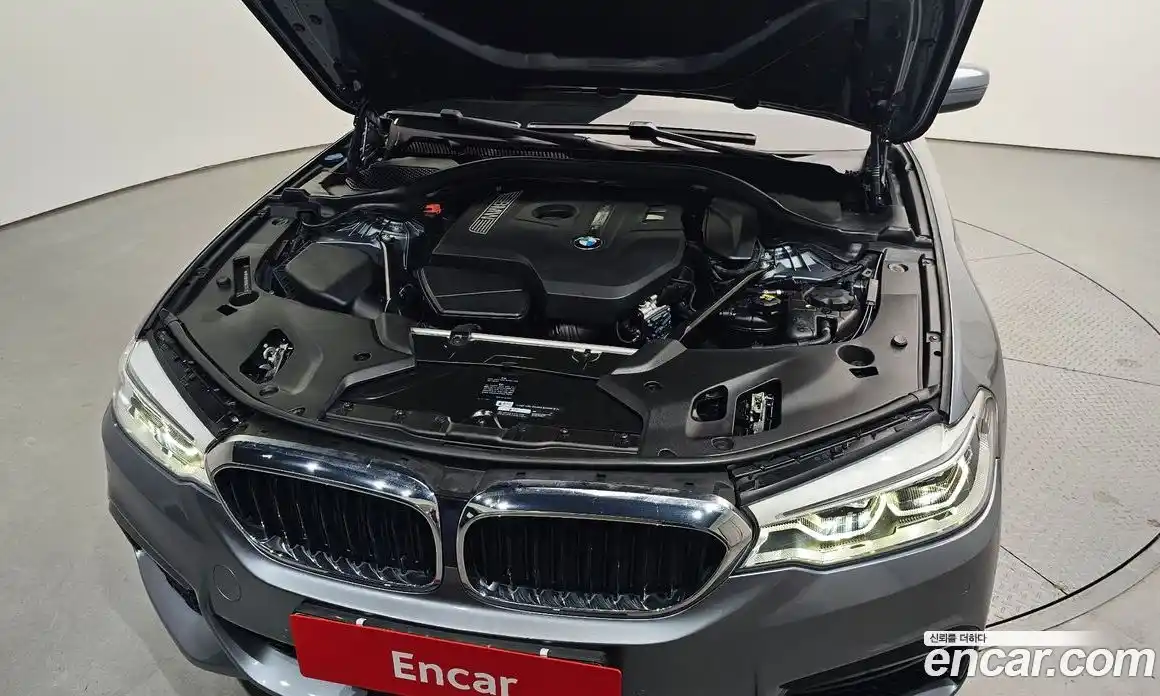 BMW 5-Series 2017 2.0 Автомат в Москве № 192660, фото 11