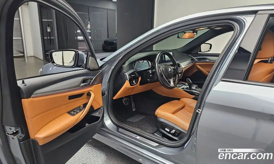 BMW 5-Series 2017 2.0 Автомат в Москве № 192660, фото 15