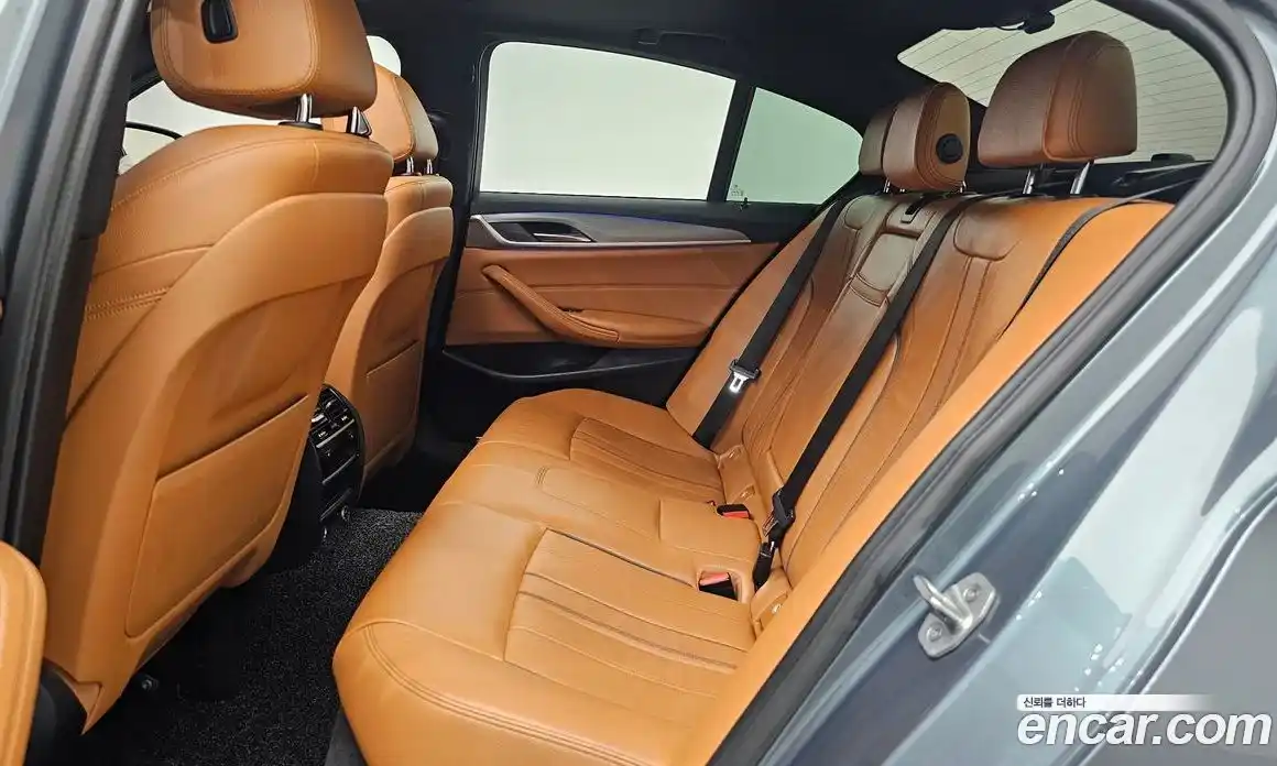 BMW 5-Series 2017 2.0 Автомат в Москве № 192660, фото 16