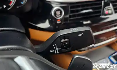 BMW 5-Series 2017 2.0 Автомат в Москве № 192660, миниатюра 2