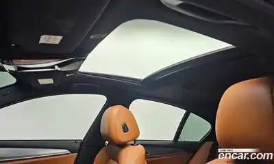 BMW 5-Series 2017 2.0 Автомат в Москве № 192660, миниатюра 6