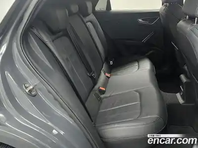 Audi Q2 2020 2.0 Автомат в Москве № 192881, миниатюра 12