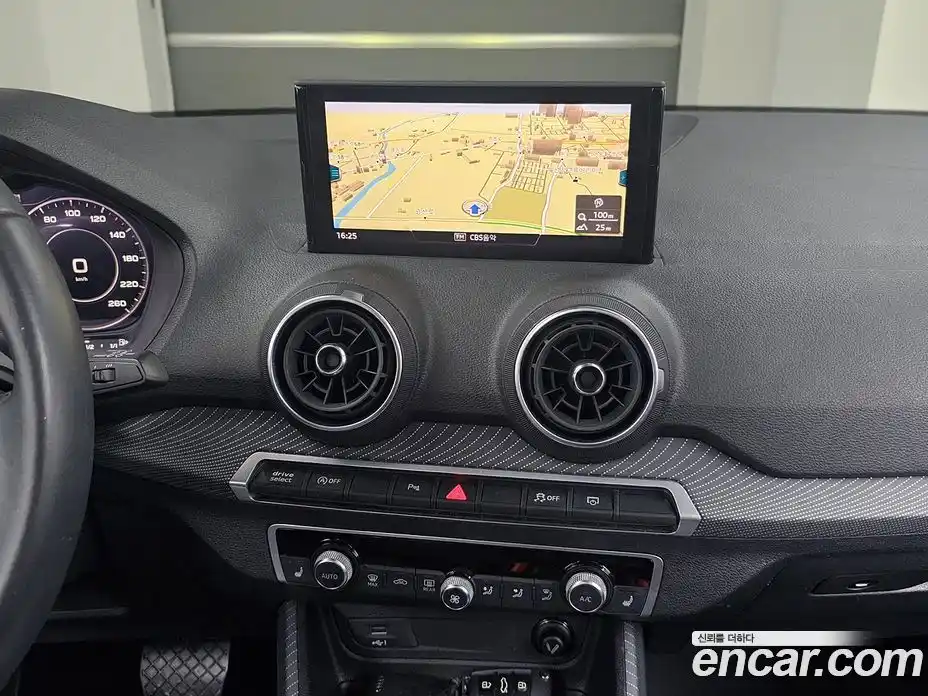 Audi Q2 2020 2.0 Автомат в Москве № 192881, фото 14