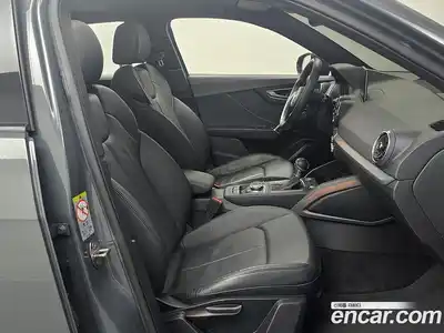 Audi Q2 2020 2.0 Автомат в Москве № 192881, миниатюра 10