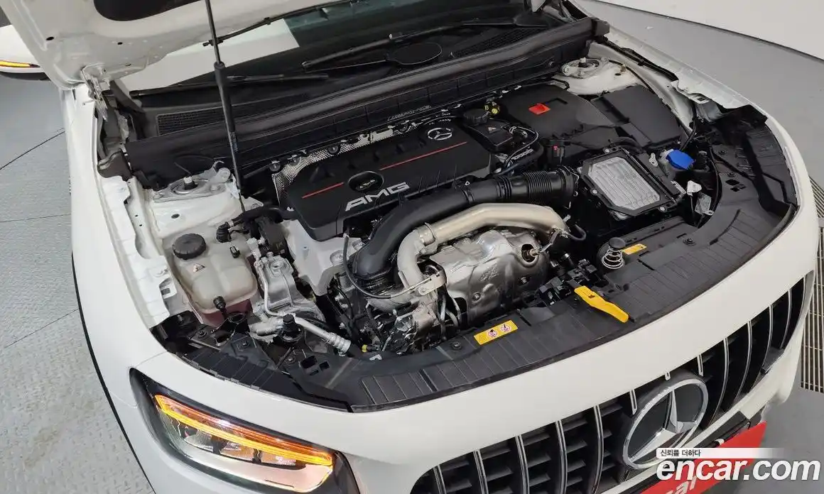 Mercedes-Benz GLB-Class 2025 2.0 Автомат в Москве № 193766, фото 12