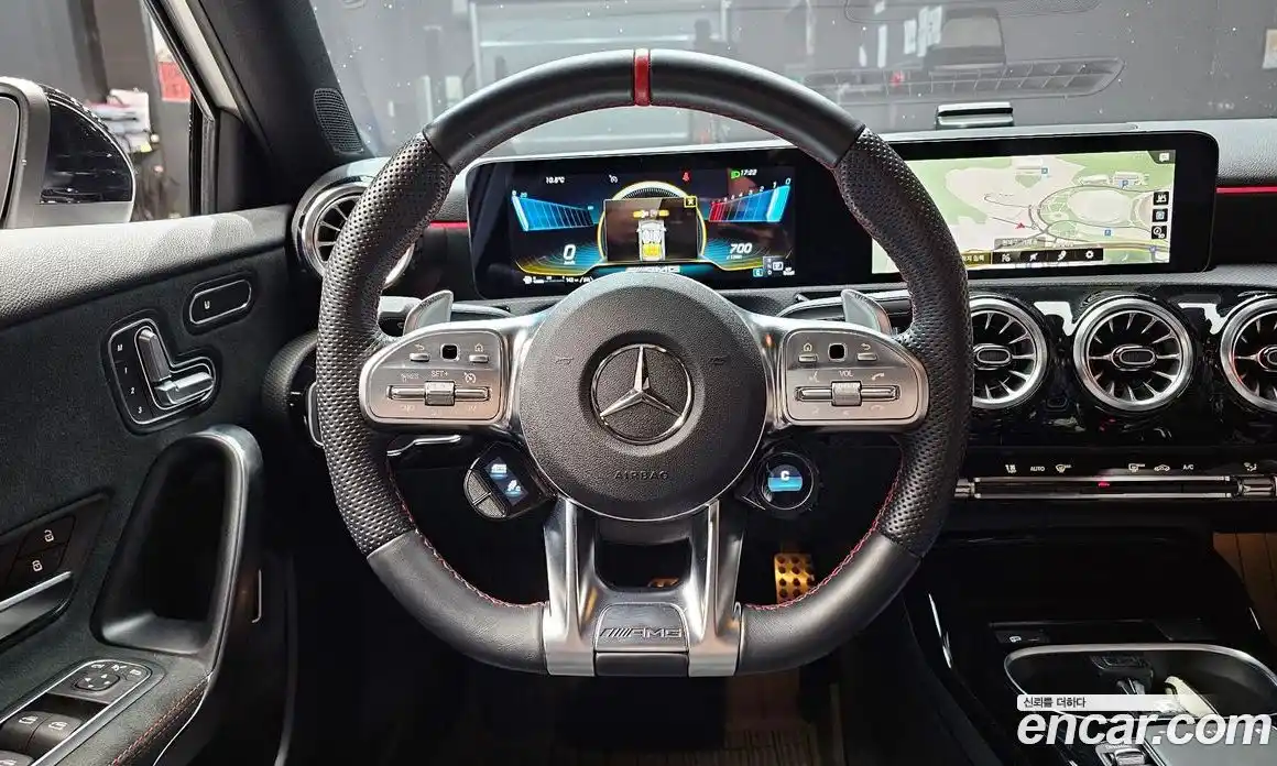 Mercedes-Benz A-Class 2023 2.0 Автомат в Москве № 193916, фото 12