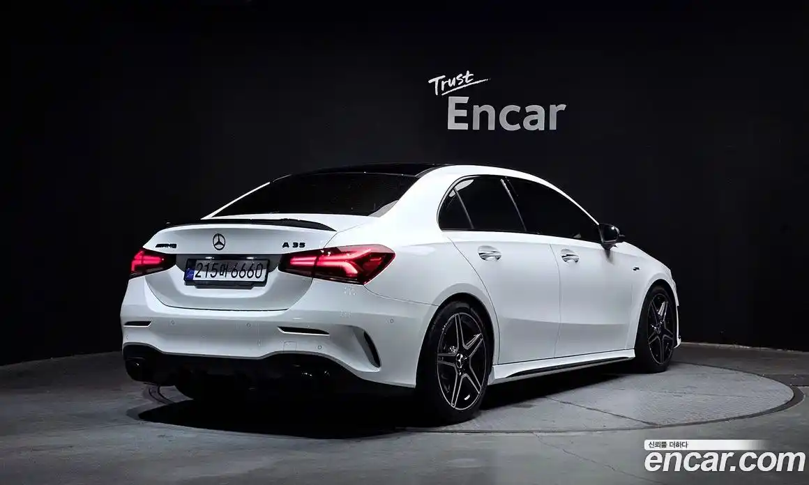 Mercedes-Benz A-Class 2023 2.0 Автомат в Москве № 193916, фото 20