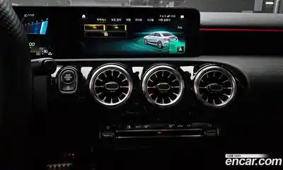 Mercedes-Benz A-Class 2023 2.0 Автомат в Москве № 193916, миниатюра 3