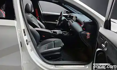 Mercedes-Benz A-Class 2023 2.0 Автомат в Москве № 193916, миниатюра 9