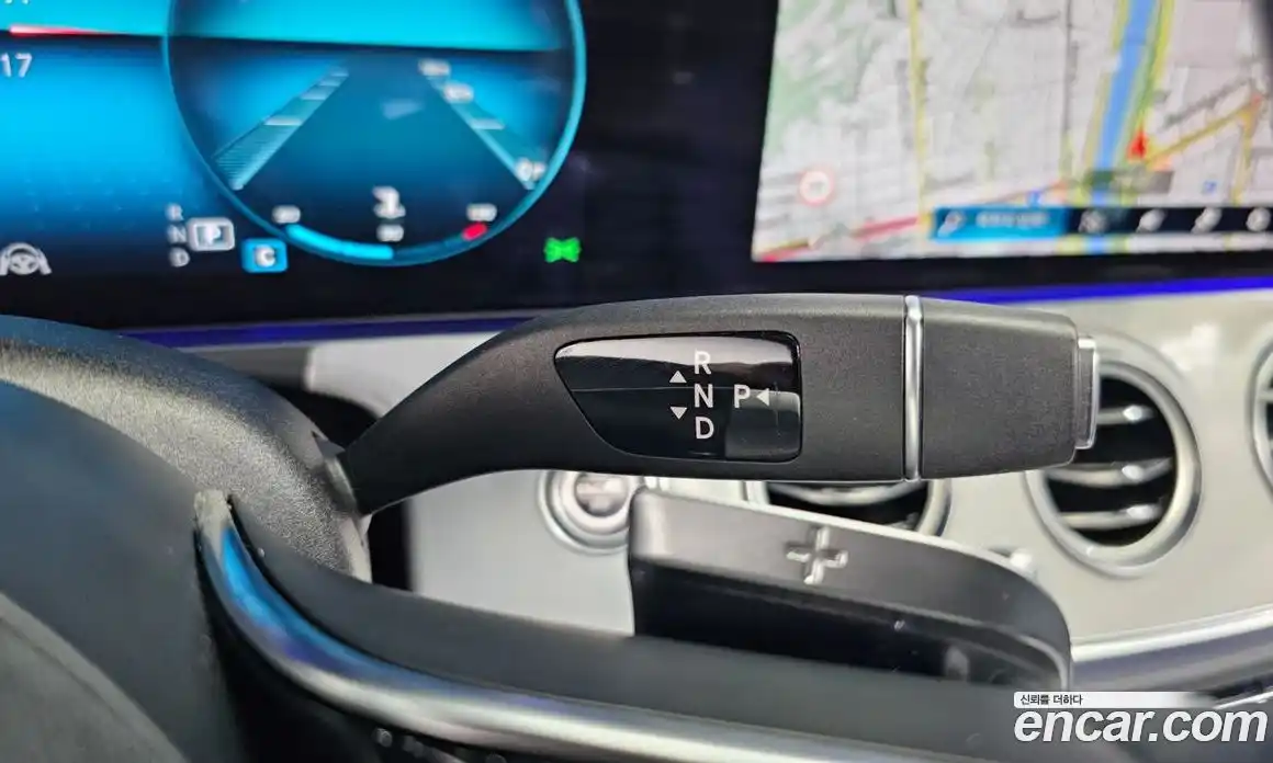 Mercedes-Benz E-Class 2021 2.0 Автомат в Москве № 194120, фото 9