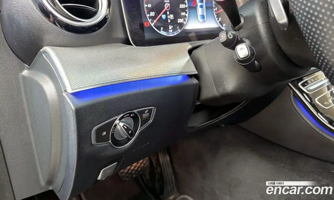 Mercedes-Benz E-Class 2017 2.0 Автомат в Москве № 194728, фото 13