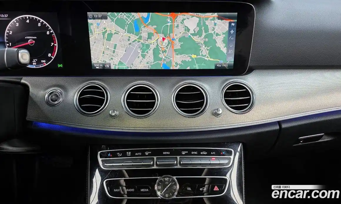 Mercedes-Benz E-Class 2017 2.0 Автомат в Москве № 194728, фото 14