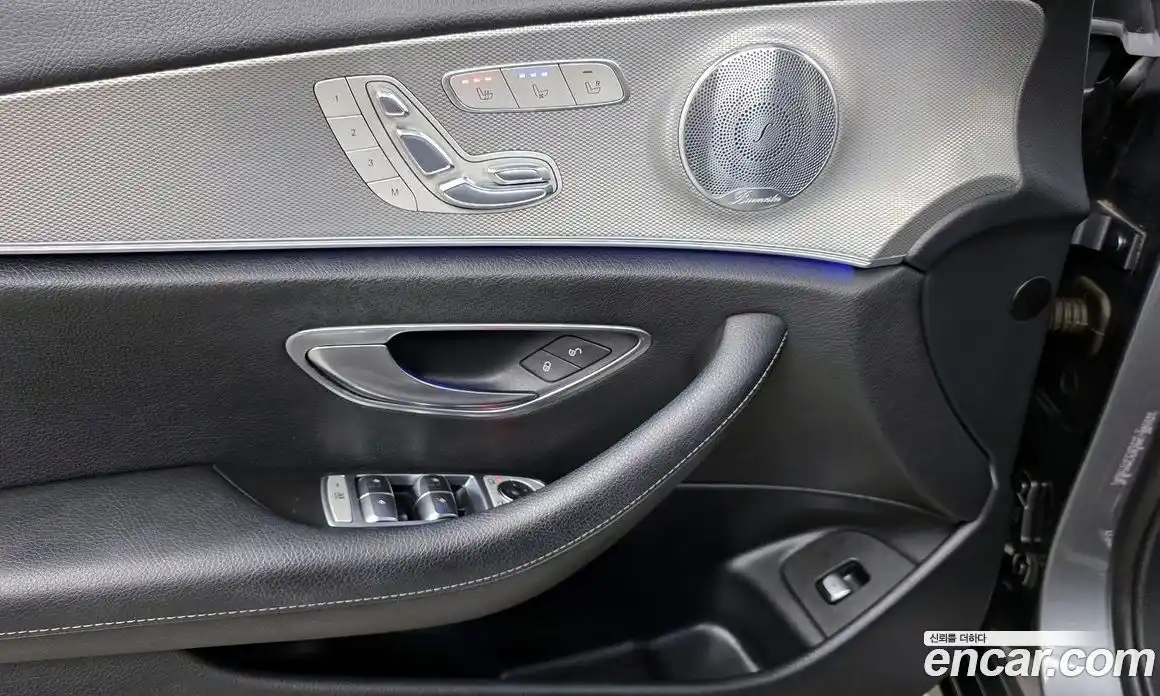 Mercedes-Benz E-Class 2017 2.0 Автомат в Москве № 194728, фото 16