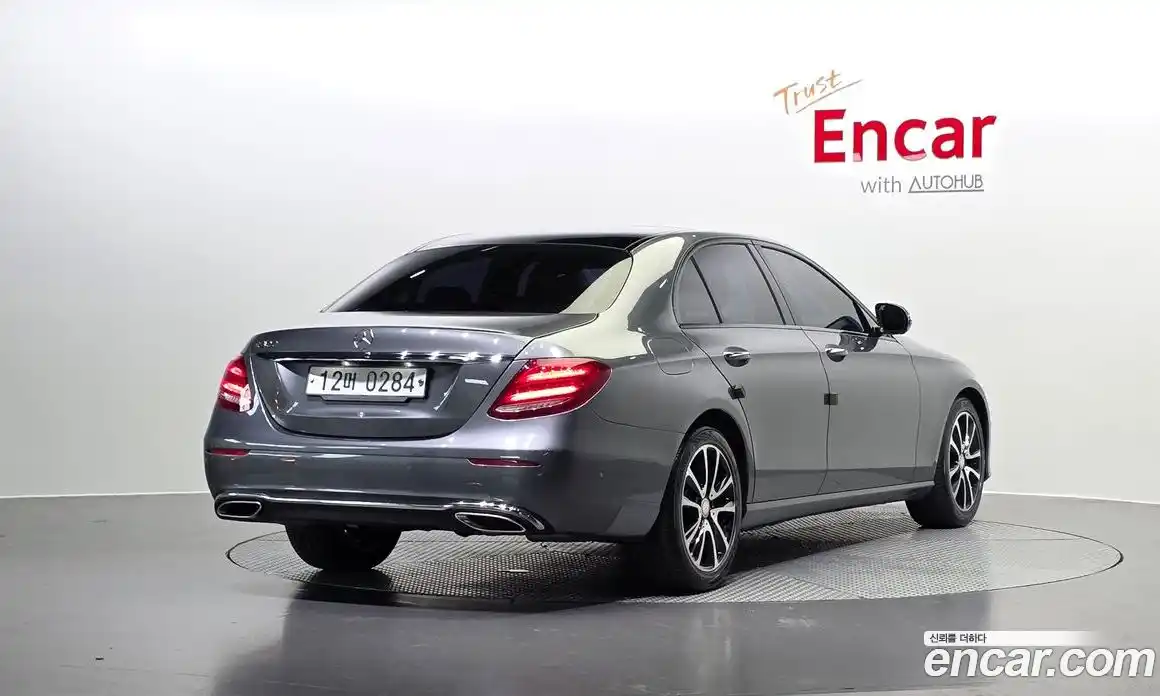 Mercedes-Benz E-Class 2017 2.0 Автомат в Москве № 194728, фото 5