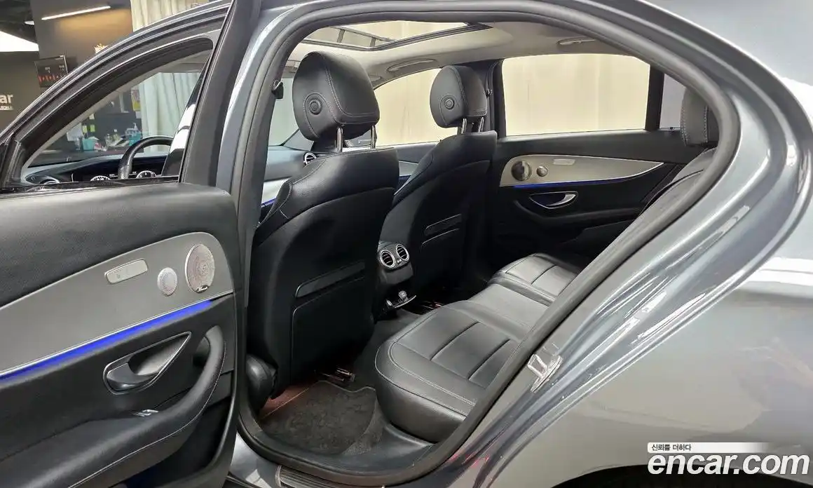 Mercedes-Benz E-Class 2017 2.0 Автомат в Москве № 194728, фото 7