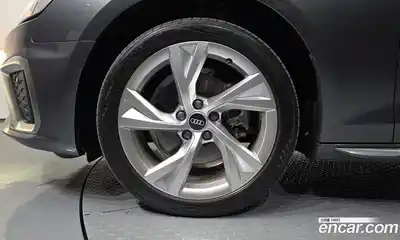 Audi A4 2021 2.0 Автомат в Москве № 194751, миниатюра 10