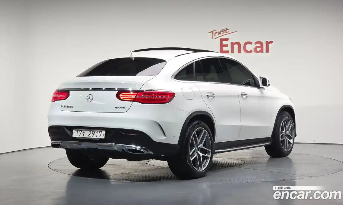 Mercedes-Benz GLE-Class 2018 3.0 Автомат в Москве № 195399, фото 17