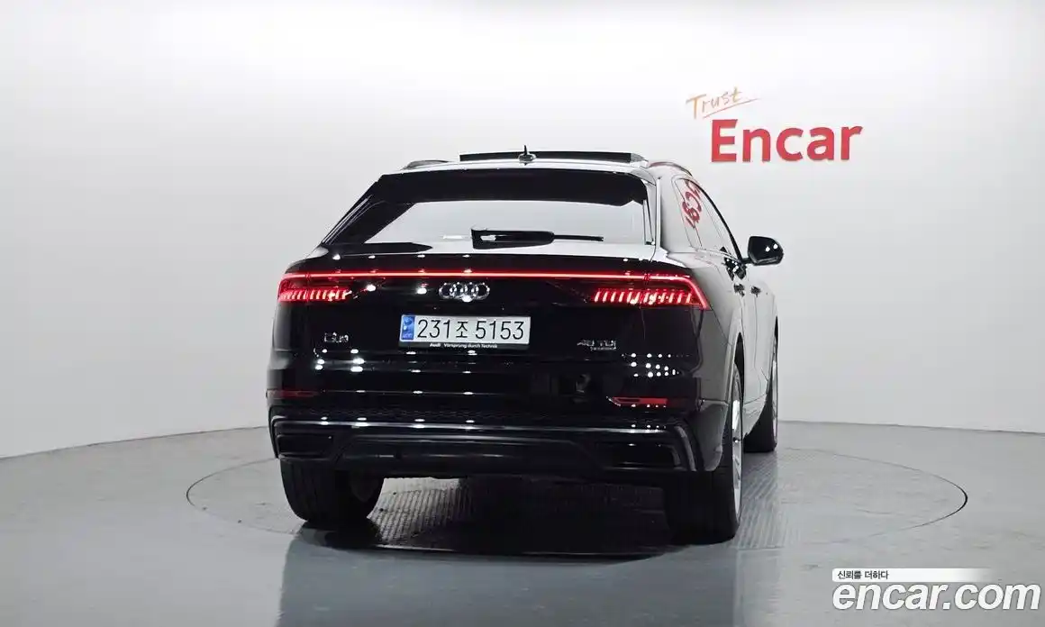 Audi Q8 2023 3.0 Автомат в Москве № 196277, фото 14