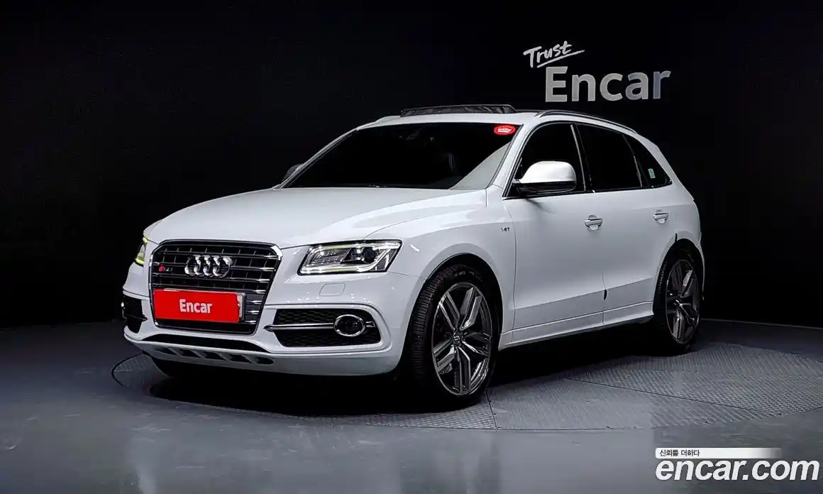 Audi SQ5 2016 3.0 Автомат в Москве № 196381, фото 1