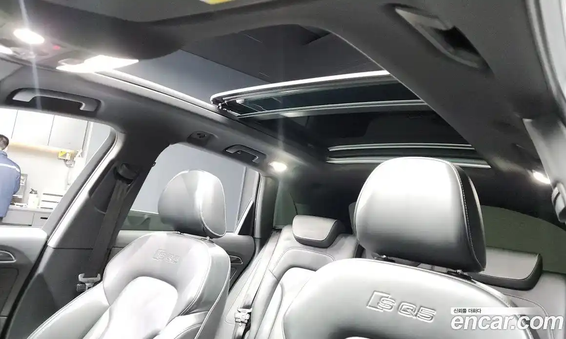 Audi SQ5 2016 3.0 Автомат в Москве № 196381, фото 18