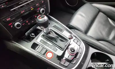 Audi SQ5 2016 3.0 Автомат в Москве № 196381, миниатюра 9