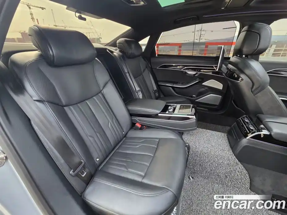 Audi A8 2020 3.0 Автомат в Москве № 196765, фото 16