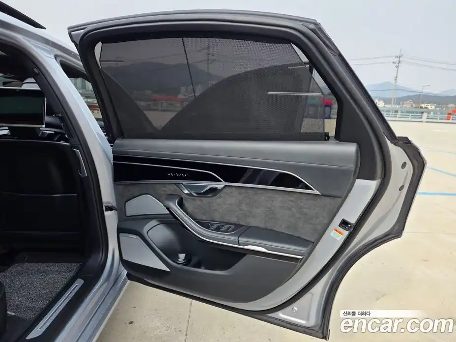 Audi A8 2020 3.0 Автомат в Москве № 196765, фото 17