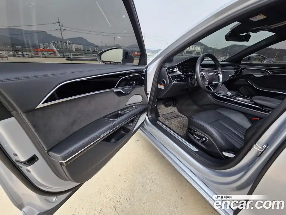 Audi A8 2020 3.0 Автомат в Москве № 196765, фото 8