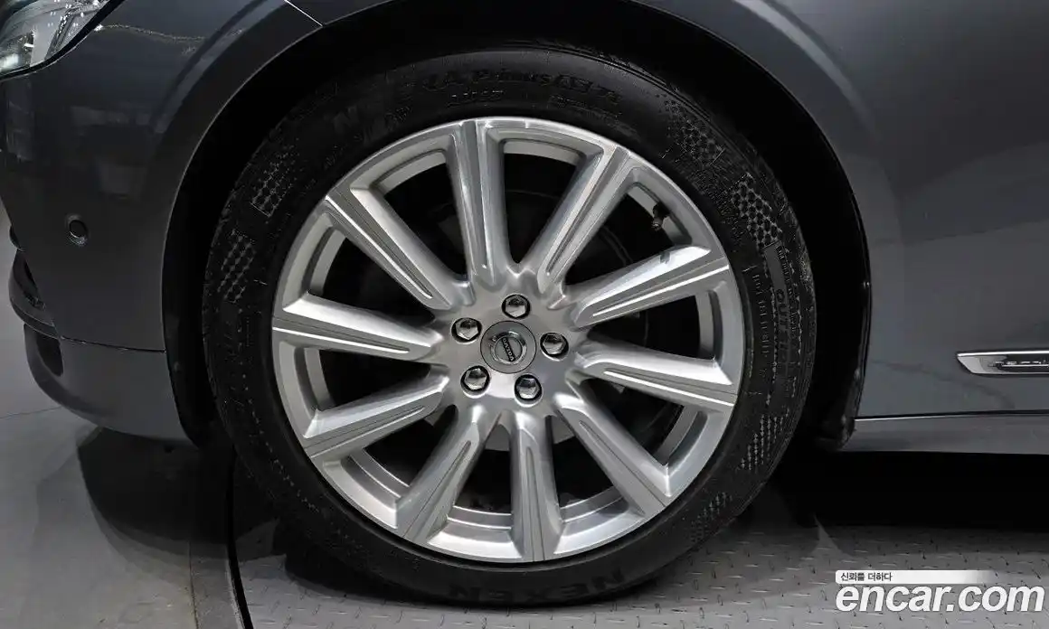 Volvo S90 2020 2.0 Автомат в Москве № 197056, фото 13