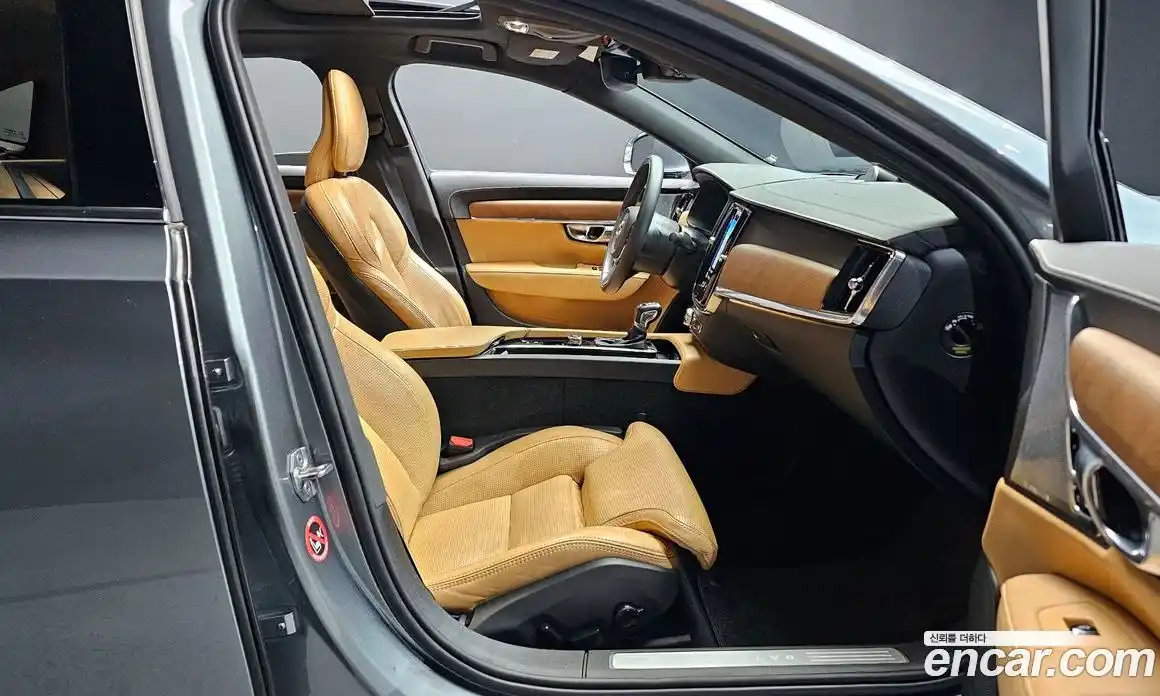 Volvo S90 2020 2.0 Автомат в Москве № 197056, фото 16