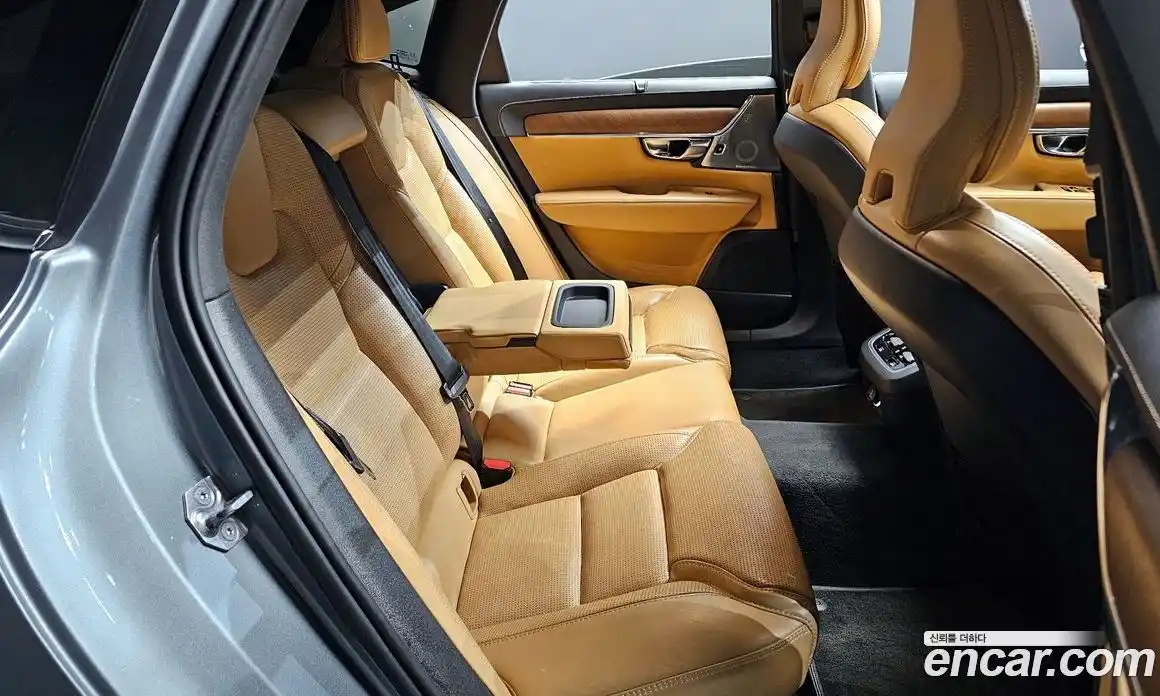 Volvo S90 2020 2.0 Автомат в Москве № 197056, фото 4