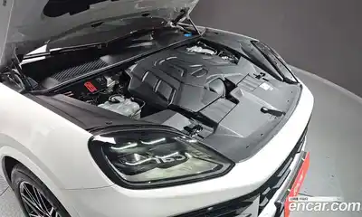 Porsche Cayenne, 2024