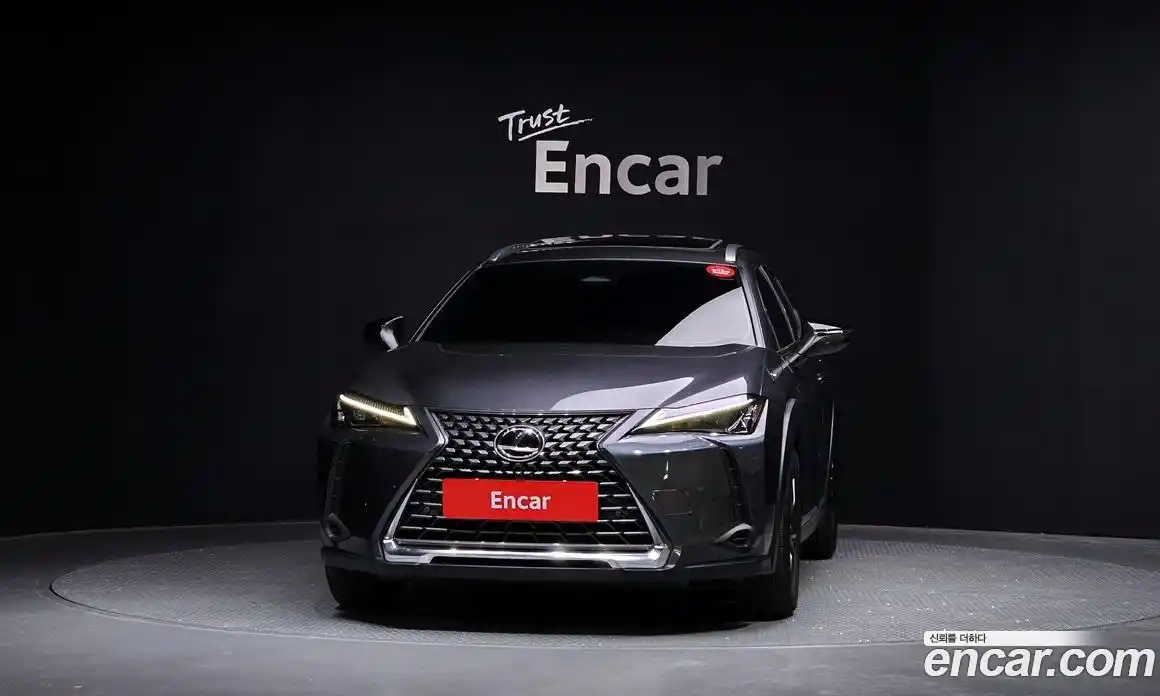 Lexus UX 2025 2.0 Автомат в Москве № 198727, фото 5