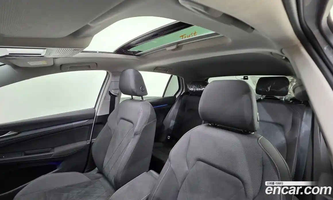 Volkswagen Golf 2022 2.0 Автомат в Москве № 198914, фото 12