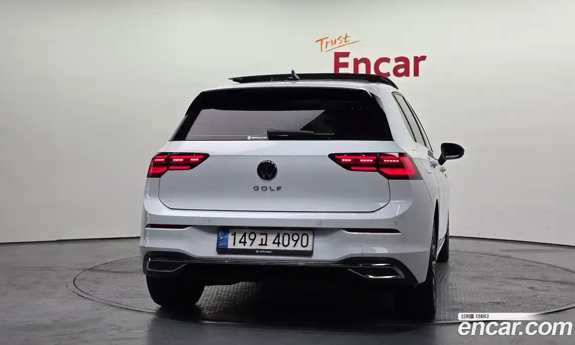 Volkswagen Golf 2022 2.0 Автомат в Москве № 198914, фото 4