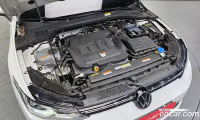 Volkswagen Golf 2022 2.0 Автомат в Москве № 198914, миниатюра 6