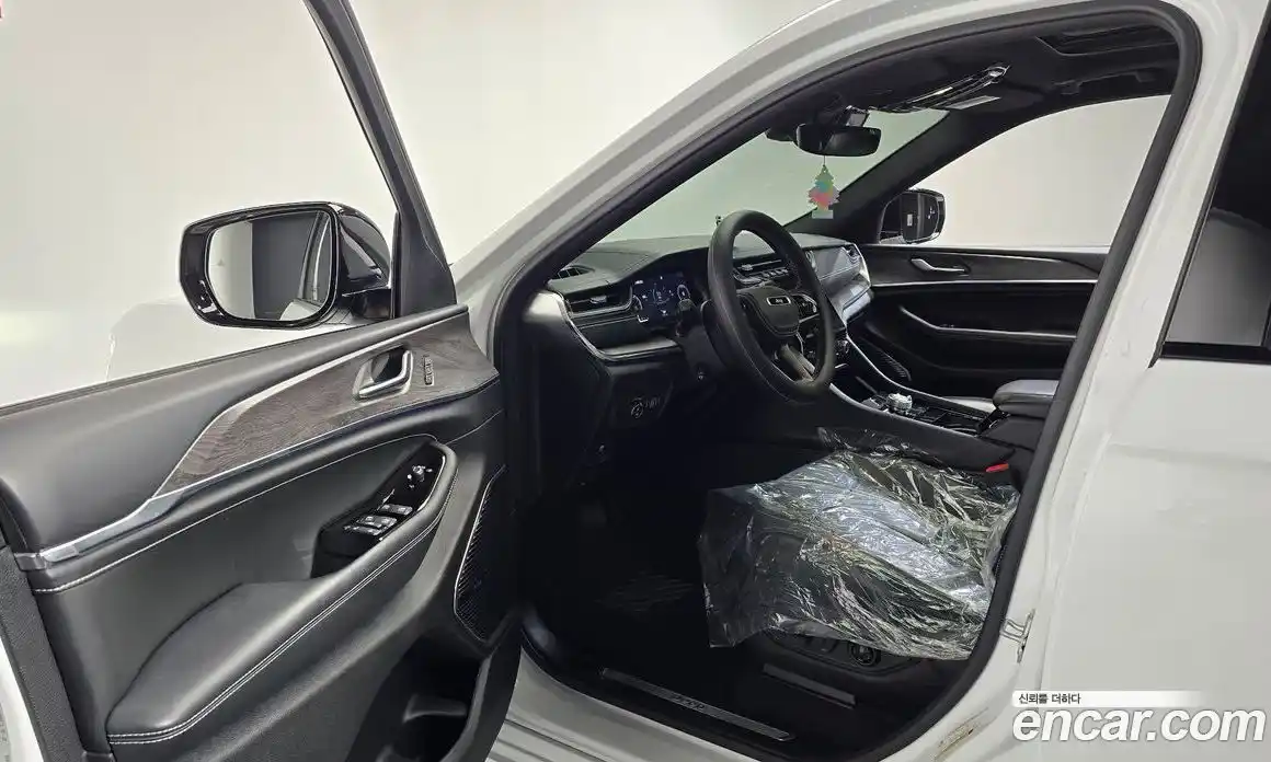 Jeep Cherokee 2023 3.6 Автомат в Москве № 199510, фото 14