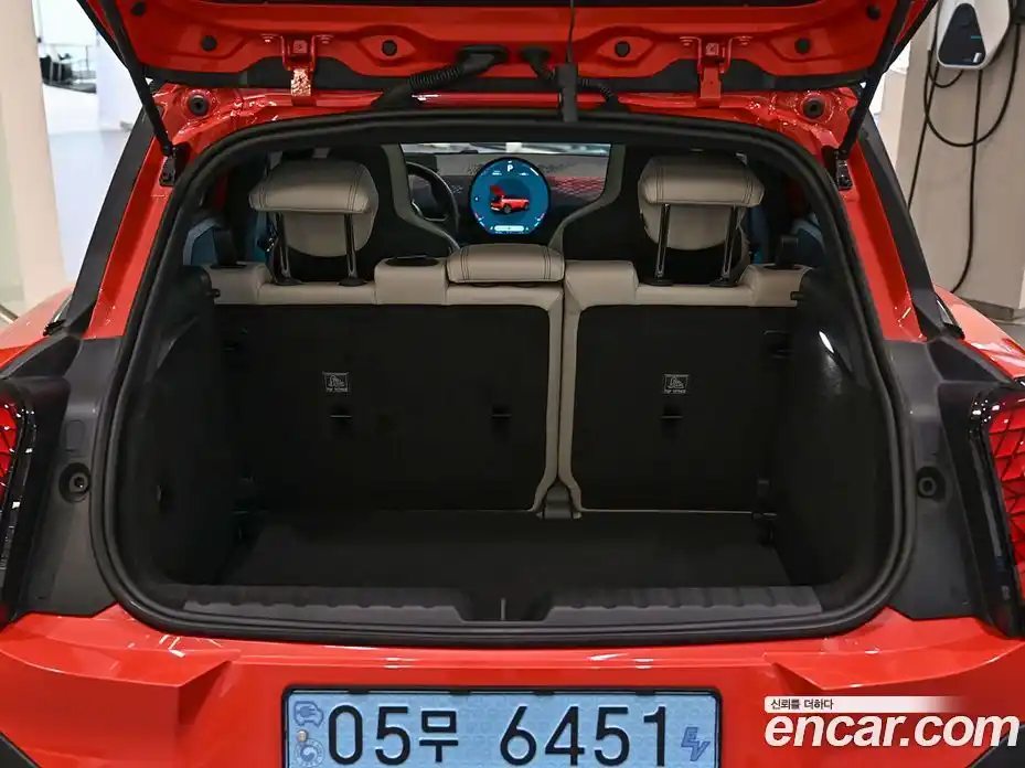 Mini Aceman 2025 0.1 Автомат в Москве № 208031, фото 15