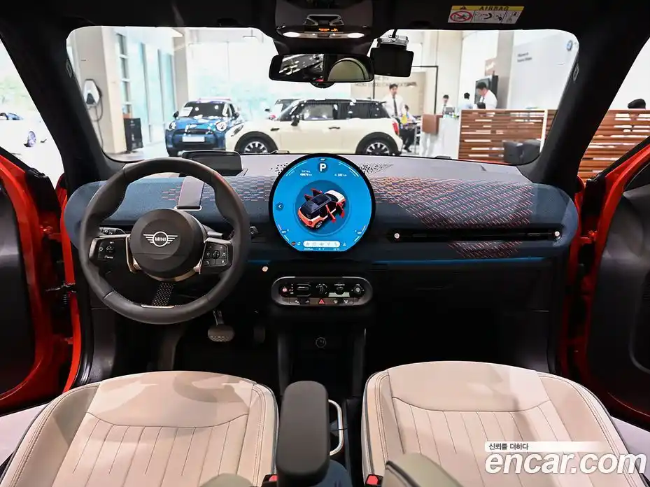 Mini Aceman 2025 0.1 Автомат в Москве № 208031, фото 7