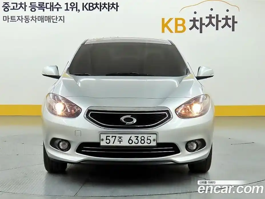 Renault SM3 2013 1.6 Автомат в Москве № 210058, фото 1