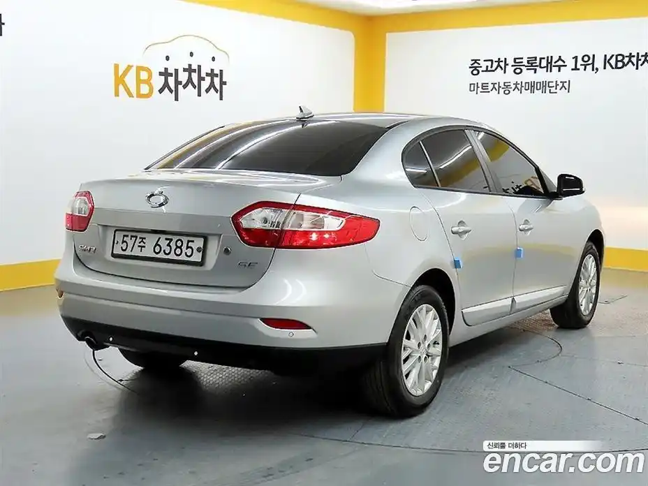 Renault SM3 2013 1.6 Автомат в Москве № 210058, фото 4