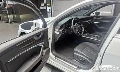 Audi A6 2023 2.0 Автомат в Москве № 210527, миниатюра 10