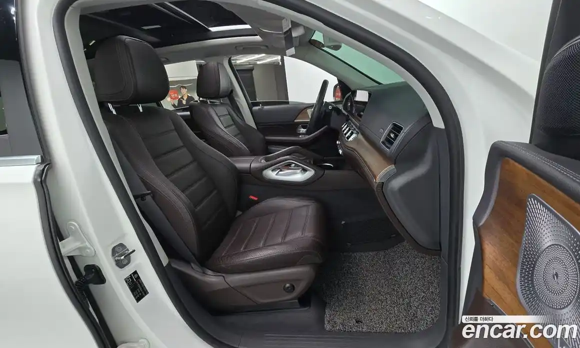 Mercedes-Benz GLE-Class 2020 3.0 Автомат в Москве № 212149, фото 3