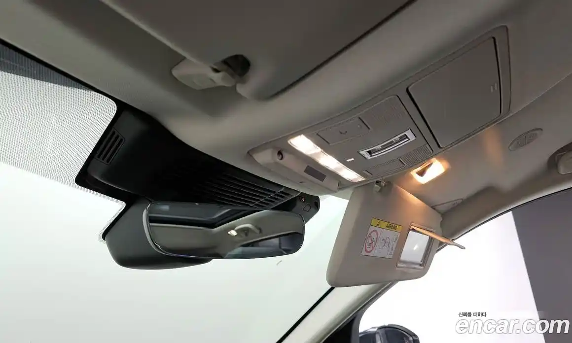 Land Rover Discovery Sport 2021 2.0 Автомат в Москве № 213467, фото 16