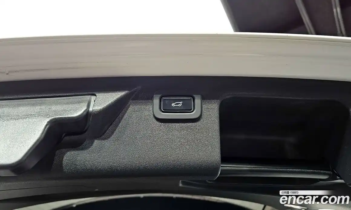 Land Rover Discovery Sport 2021 2.0 Автомат в Москве № 213467, фото 19