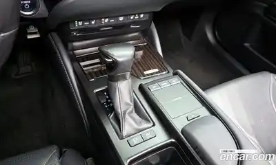 Lexus ES 2020 2.5 Автомат в Москве № 214665, миниатюра 9