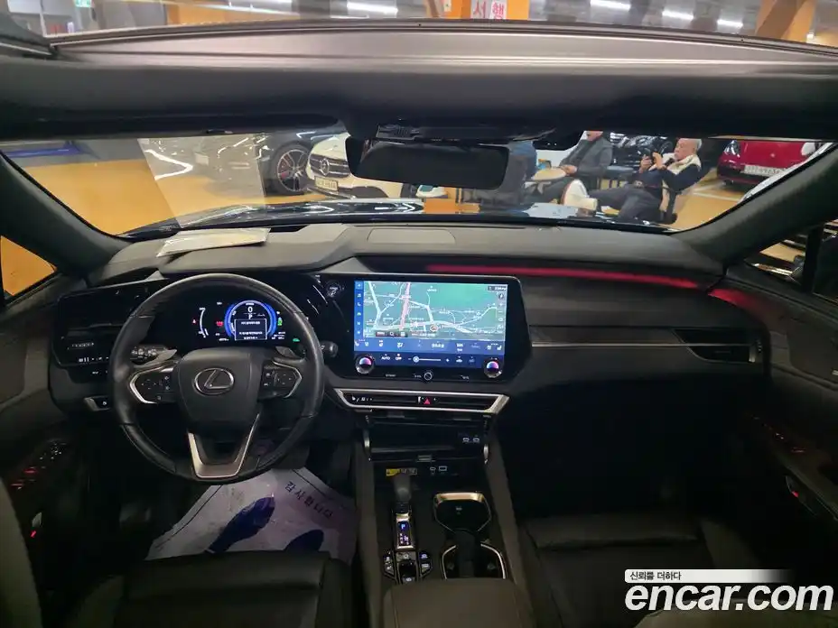 Lexus RX 2024 2.5 Вариатор в Москве № 214730, фото 14